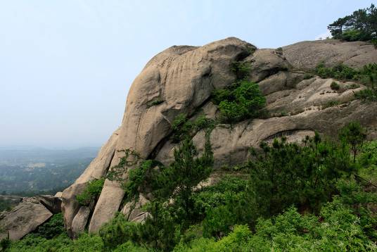 象鼻山（湖北大悟铁寨象鼻山）