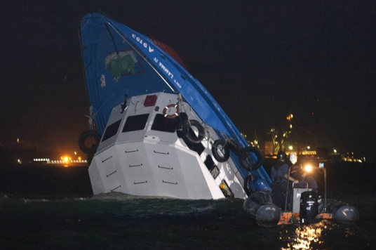 10·1香港南丫岛榕树湾撞船事故