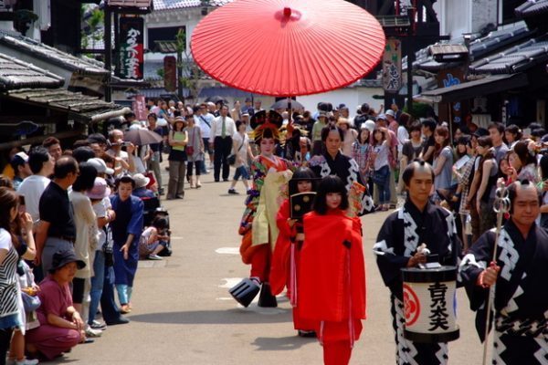 日本的花魁和中国的花魁有啥区别？