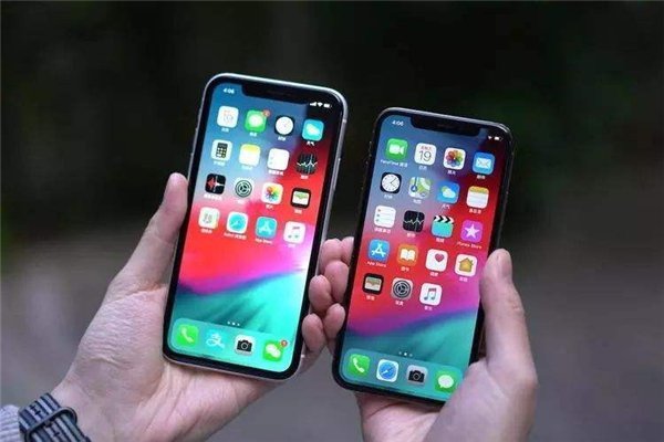 iphon练结刚距exr和x哪个好？有什么区别？