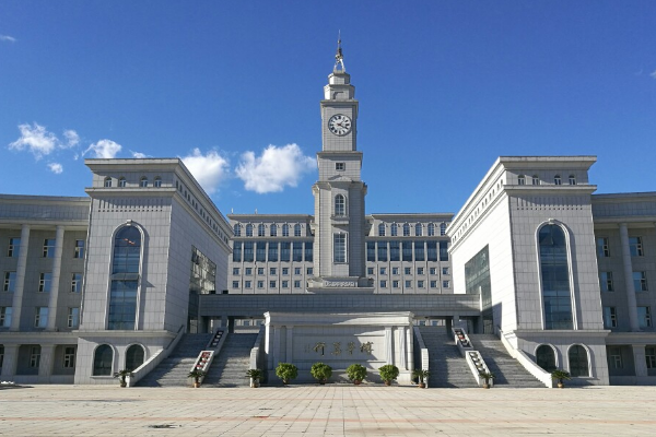 哈尔滨师范大学研究生在哪个校区