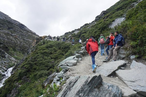 稻城亚丁几月份去最好，稻城亚丁最佳旅游季节